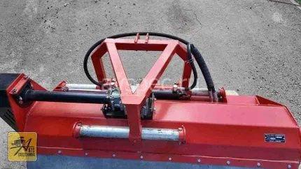 Косилка измельчитель сдвижная 145 с цилиндром